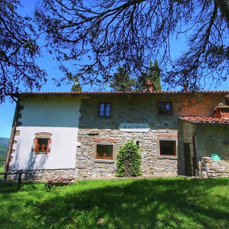 Belvilla By Oyo Nonno Raoul Castel Focognano Habitación foto